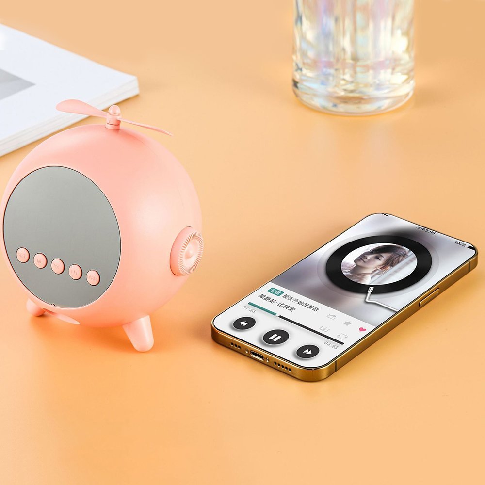 ساعة منبه رقمية قابلة لإعادة الشحن مع مرآة ومكبر - Image 2